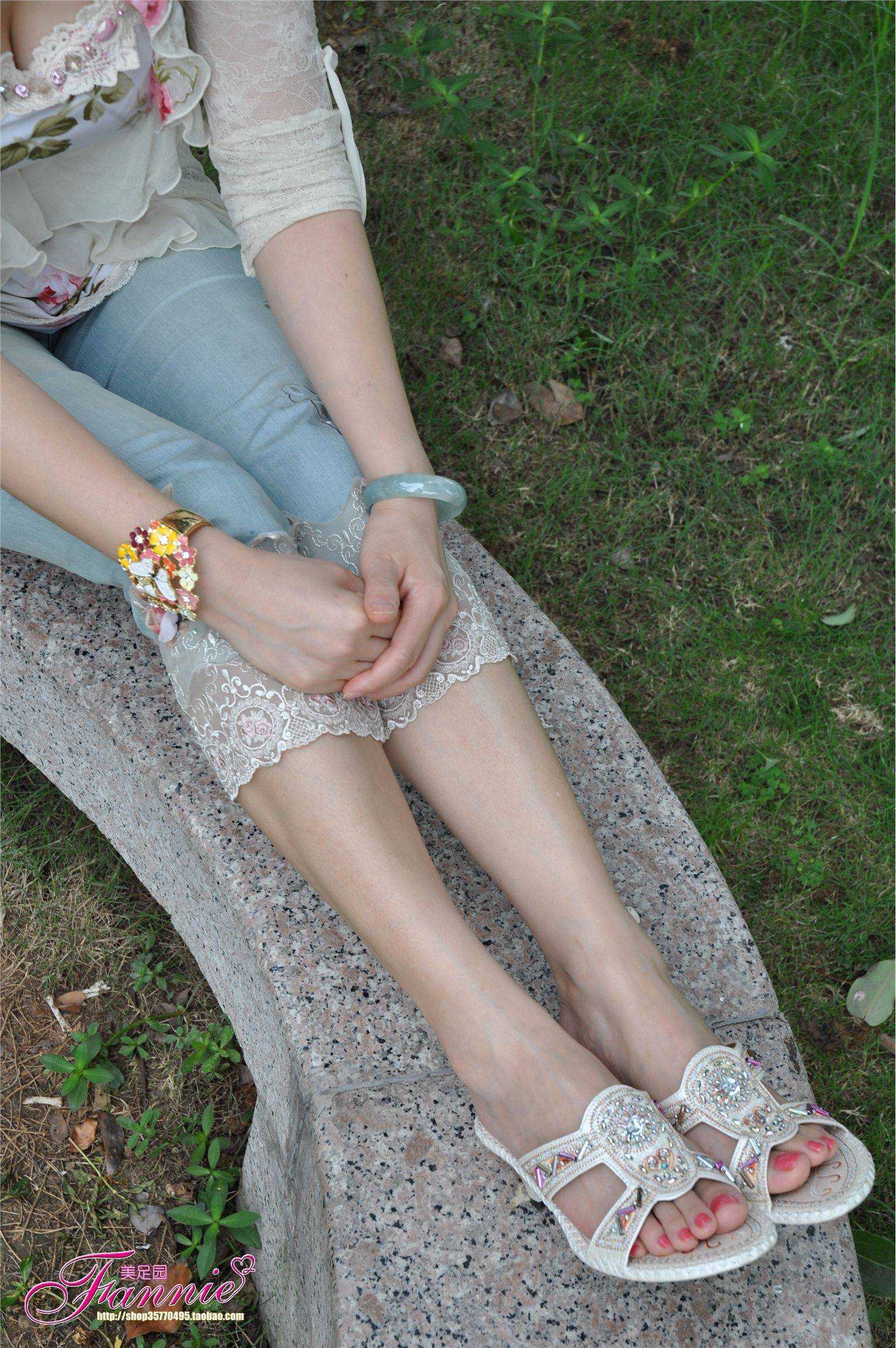 夏日阳光、细雨和微风（1） 芬妮高清丝足